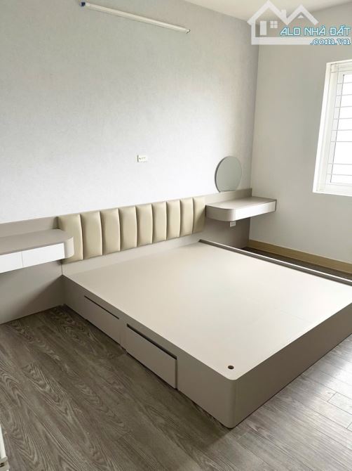 Tài Chính Hơn 5 tỷ/ 85 m2 / Cc Việt Hưng - 4