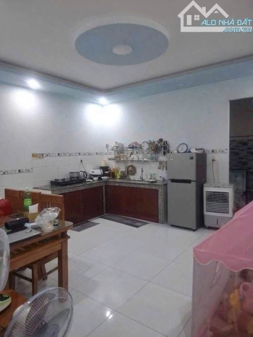 Kẹt tiền bán gấp căn nhà Đ.Giồng Cát, củ chi 110m2 SHR 2PN. Giá 725 Triệu - 4