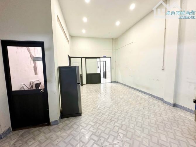 Chốt giá cuối  945 triệu Bay ngay căn căn cấp 4 ở gần chợ Hóc Môn 100m2 - Sổ hồng riêng - 4