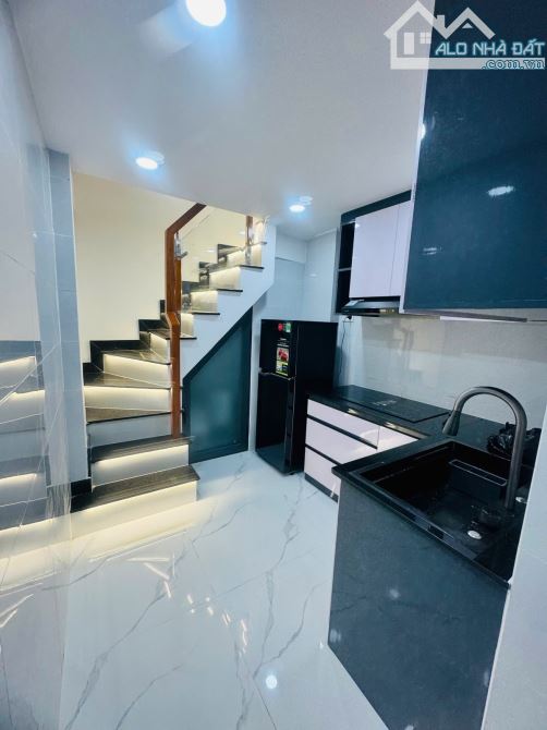 Nhà mặt tiền Nhật Tảo. Q10. 5 tầng mới tinh. Vừa ở vừa kinh doanh đỉnh. Giá chỉ hơn 10 tỷ. - 4