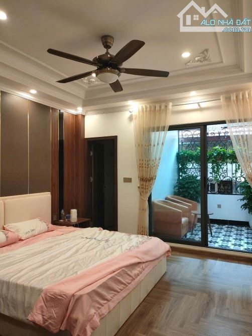 Siêu ngon! Mặt phố La Thành, vỉa hè, kinh doanh, 2 mặt tiền, 80m*8T thang máy - 4