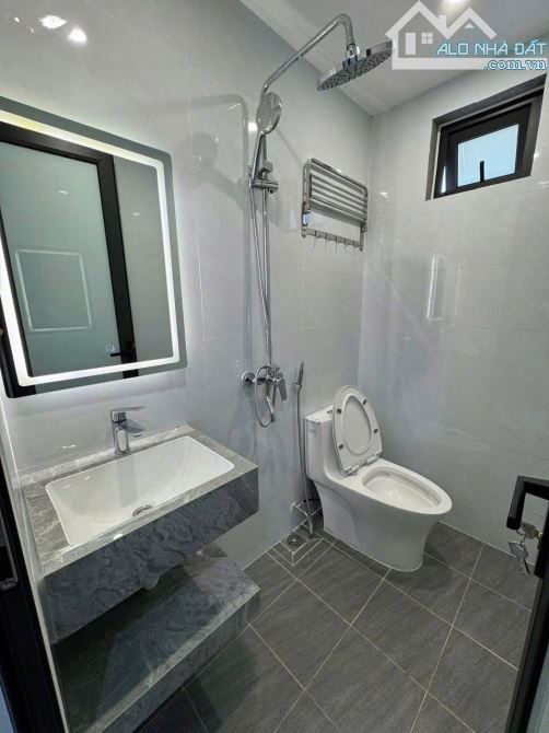 BÁN TOÀ NHÀ CAO CẤP SIÊU PHẨM BA ĐÌNH, DT 130 * 9 TẦNG 2 THOÁNG, THANG MÁY GIÁ 46TỶ - 4