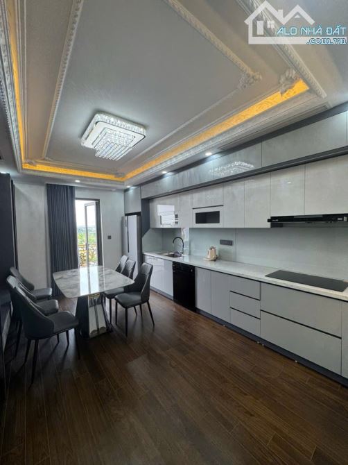 Nhà đẹp Chu Huy Mân 85X7T, TM, lô góc,ngõ thông, Full nội thất cao cấp, giá tốt 20.2 tỷ. - 4