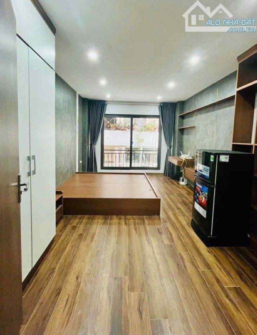 Bán nhà Trường Chinh - 6 tầng, 5 ngủ, nhà mới nội thất đẹp, cách phố 40m. Giá 8.x tỷ - 4