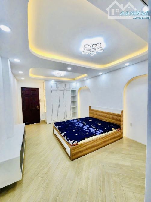 Bán nhà Phạm Văn Chiêu, phường 9, Gò Vấp, 3 tầng, 70m², hẻm ô tô 6m, giá chỉ 8 tỷ nhỉnh - 4