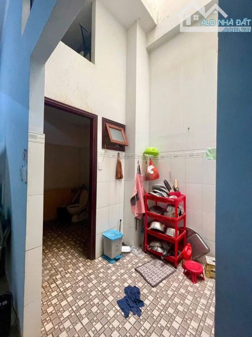 BÁN NHÀ MẶT TIỀN PHAN TRỌNG TUỆ 5x20m GIÁ 7ty650  Nhà xây 2 tầng (tầng mái đổ mê), Phòng k - 4