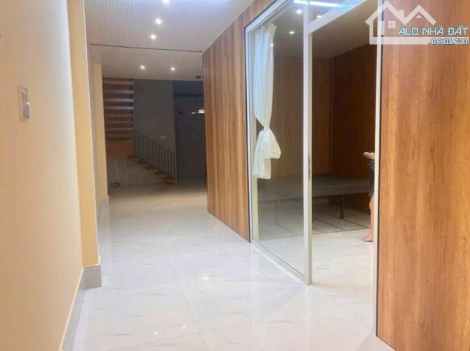 Cho thuê nhà rộng rãi KDC 923 có máy lạnh 8 triệu - 4