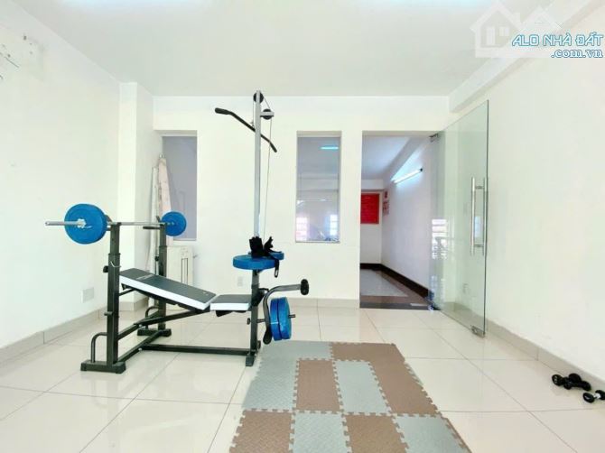 Nhà đưpj Gò Vấp-Hẻm ô tô 5M-Tiện KD-Sát MT Lê Đúc Thọ-P13-80m2-4,7x16-4tầng-4PN - 4