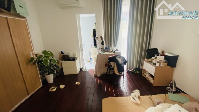 🏡 BÁN NHÀ NGUYỄN HỮU CẢNH – 2 MẶT HẺM XE HƠI – 4 TẦNG HOÀN CÔNG – DÒNG TIỀN 5% - 4