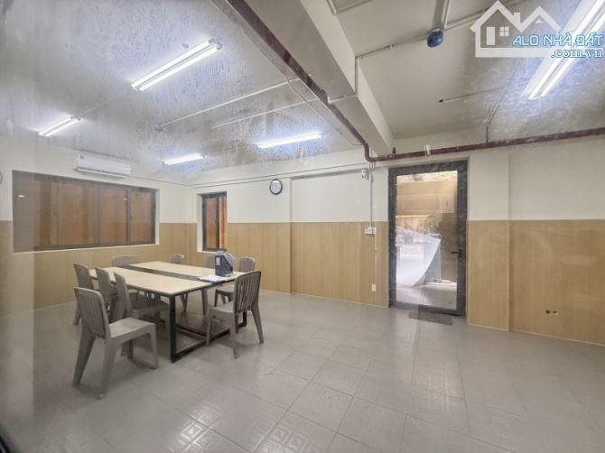 CHDV, đường Thạch Lam, Tân Phú, 200m2, 8 Tầng, 7,4/10m x 22m, chỉ 48,5 tỷ - 4