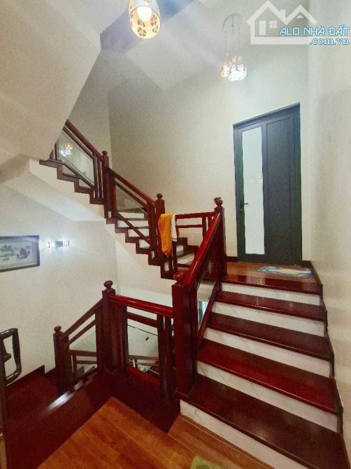 BÁN GẤP VỀ QUÊ LẬP NGHIỆP CĂN 4 TẦNG TẠI NGUYÊN KHÊ, ĐÔNG ANH. ĐƯỜNG 3 XE CONTAINER TRÁNH - 4