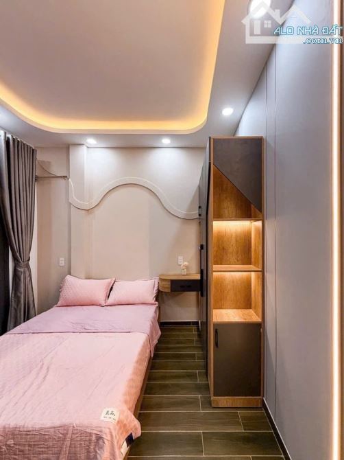 Bán Nhà Bình Thạnh - Siêu Phẩm Gần Bà Chiểu - 4 Tầng - Full Nội Thất - Chỉ 4.05 Tỷ - 4