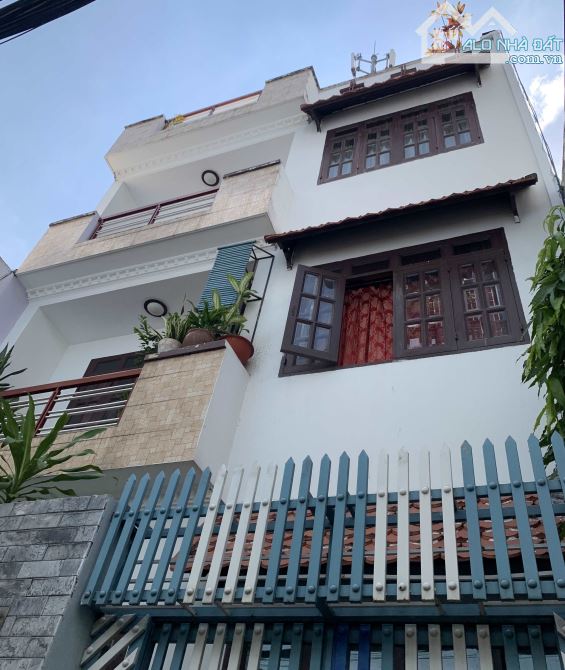 Nhà mới vào ở ngay Nguyễn Trọng Tuyển, 40m2, 3 tầng, tặng nội thất, nhỉnh 6 tỷ (2025T355) - 4