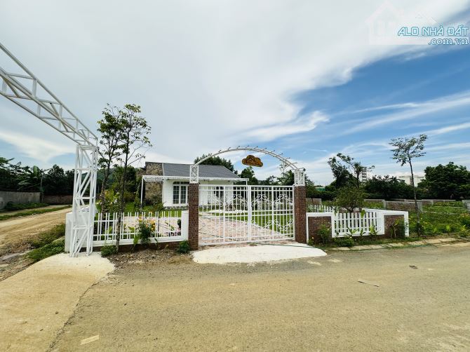 BÁN GẤP KHUÔN VIÊN NGHỈ DƯỠNG CÓ DT 385m2 LÔ GÓC 2 MẶT TIỀN SÁT ĐƯỜNG ĐÔNG DƯƠNG CHỈ 300m - 4