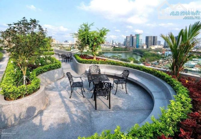 BÁN BIỆT THỰ THE GLORIA NGUYÊN HỒNG, ĐỐNG ĐA - 136M x 5T - MT 10M - ĐẲNG CẤP THƯỢNG LƯU - 4