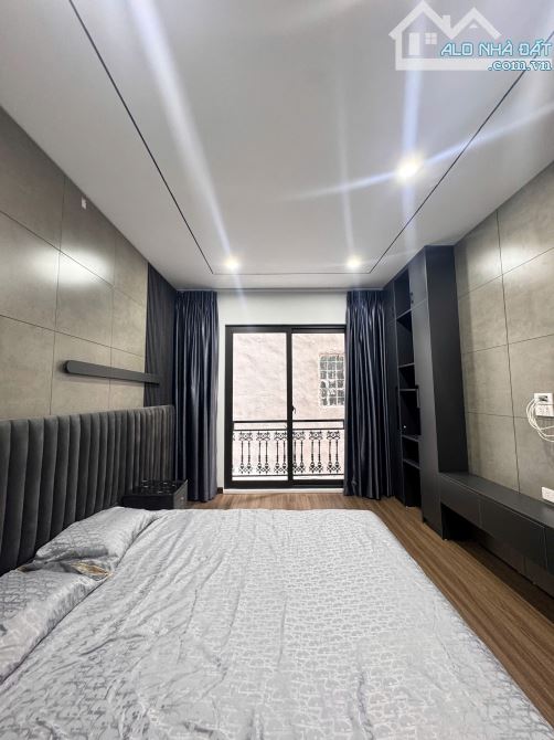 Bán nhà Đàm Quang Trung,Long Biên 5 tầng,45m gần phố nhỉnh 9 tỷ - 5
