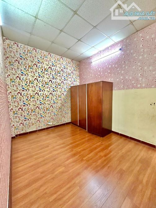 💁‍♂️ Bán nhà C4 cũ 100mv, Công nhận đủ. Hẻm xe hơi 6m, Không QH, LG. Gần chợ Tăng B. - 5