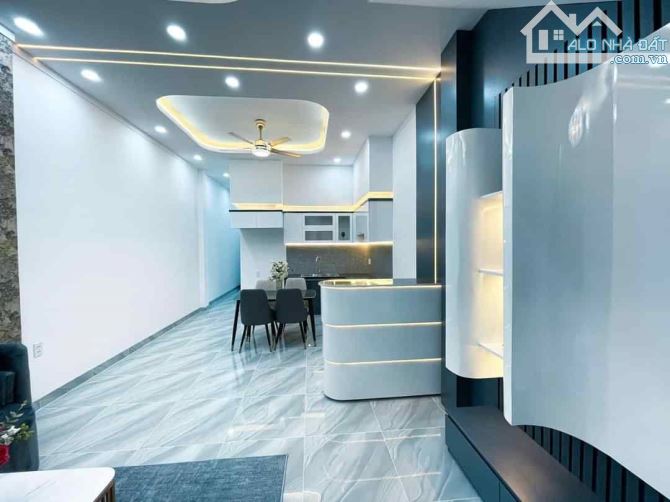BÁN NHÀ TRỆT LẦU PHÚ LỢI : DT: 4,2 x 18m (TC 60m²) - 5