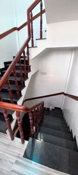 Nhà 4 Tầng - Hẻm 8m Thông, DT: 4x18= 72m² , Bình Tân Giáp Tân Phú - 5