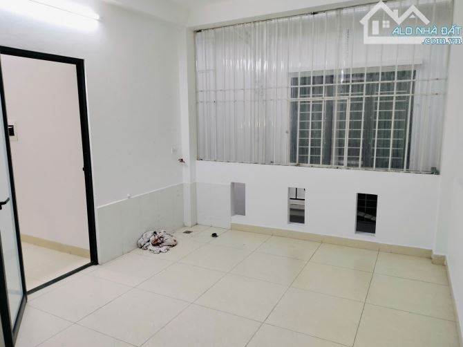 Nhà Di Trạch 40m× 5 tầng, căn góc, 15m ra ô tô tránh, gần đường 3,5 chỉ nhỉnh 6 tỷ - 5