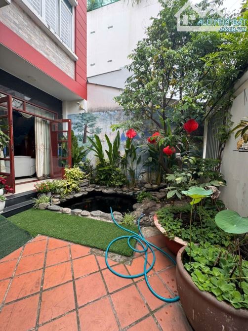 Biệt Thự Tân Phú ( Phạm Quý Thích )162m2 Ngang 7,6 - 5 Tầng - Giá 17 tỷ nhỉnh xíu. - 5