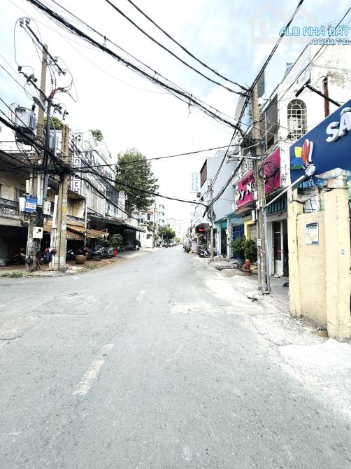 Bán nhà mặt tiền quận 11 - Giá tốt nhất khu vực - Ngang bề thế 4,8m - 7,45 tỷ - 5