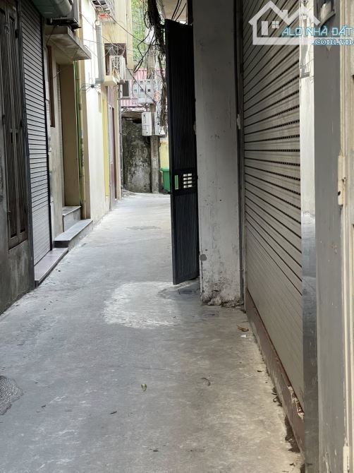 BÁN NHÀ QUAN NHÂN THANH XUÂN 35m 5Tầng Mt 3.5m GIÁ 6.9 TỶ NGÕ THÔNG KINH DOANH. - 5