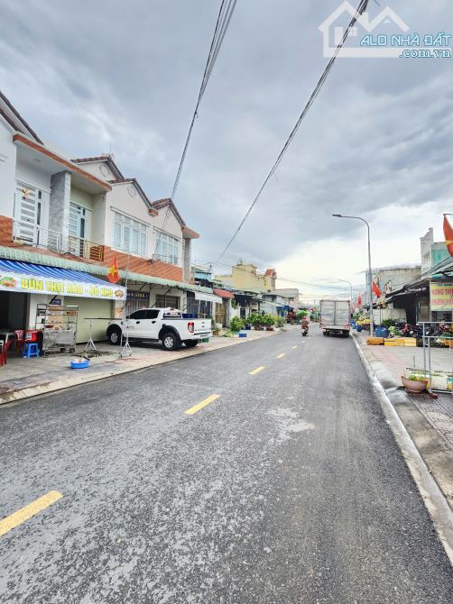 Bán dãy trọ 1T1L 10x30m, đường D10 KDC Thuận Giao p. Thuận Giao, thu 42tr/th - 5