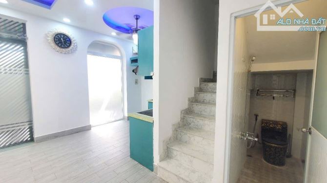 💥SIÊU NGON- 30M RA HOÀNG SA - QUẬN 1 - 31M2 - 4 TẦNG MỚI ĐẸP- CHỈ 6.95 TỶ-HẺM 4M. - 5
