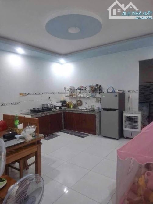 SOS ! Nhà cấp 4 ( 111,7m2 - sổ hồng riêng ) ở gần ngay BV đa khoa Xuyên Á mà giá chỉ 860tr - 5