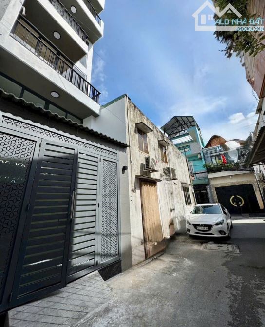 Nhà mới 5 tầng, hẻm ô tô quay đầu Sơn Kỳ, gần Aeon, 5.95 tỷ - 5