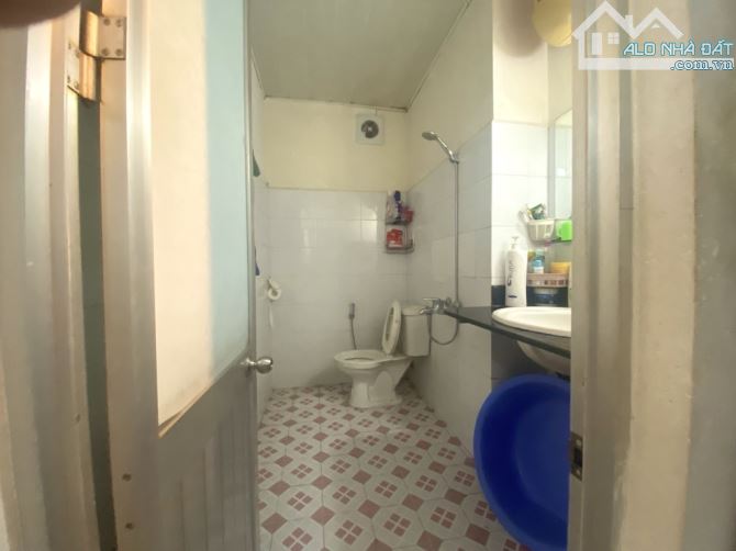 CĂN HỘ B12 XUÂN LA-2 NGỦ-NỘI THẤT ĐẸP -THANG MÁY - Ở CỰC SƯỚNG_ TẦNG 3 – 42,6/49M2 – 4,5 T - 5