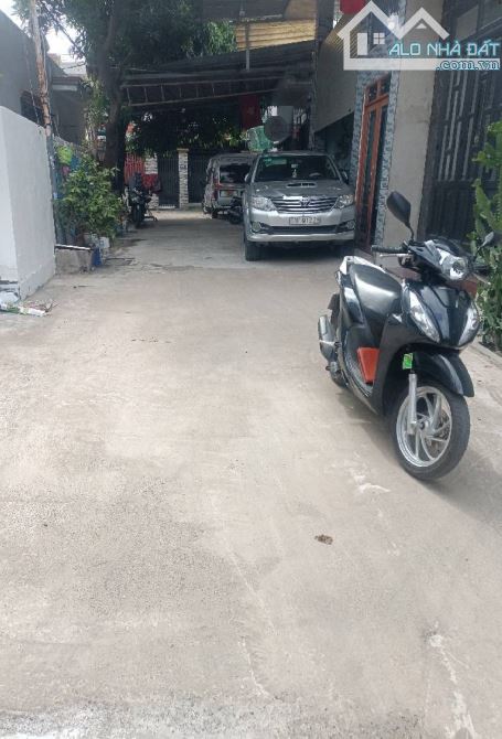 Bán Nhà Gần Chợ Đầu Mối Hóc Môn – Xã Bà Điểm, Hẻm Xe Tải, 3 Tầng Kiên Cố – Chỉ 4,95 Tỷ - 5
