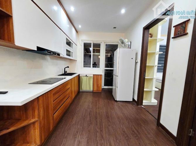BÁN CĂN HỘ TÒA A2 PHỐ VỌNG – PHƯỜNG ĐỒNG TÂM – QUẬN HAI BÀ TRƯNG – 120M² – 10.1 TỶ - 5