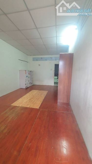 Bán nhà Nguyễn Văn Lượng, 2 tầng, 39m2, sân chung rộng, thoải mái - 5