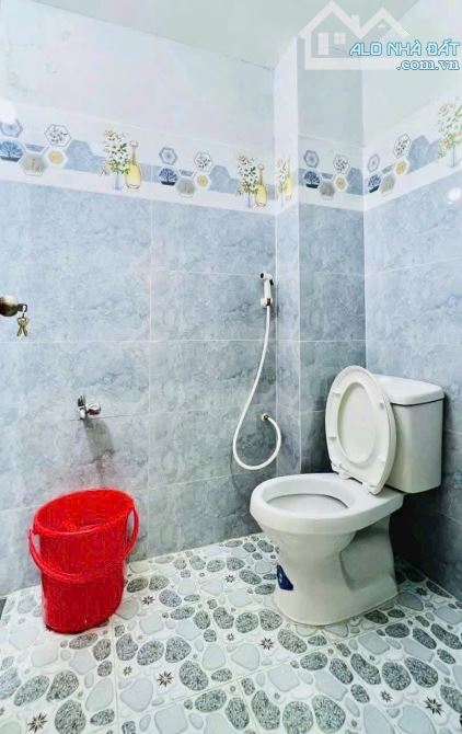 BÁN NHÀ LẦU RẺ ĐẸP - ĐỐI DIỆN XSKT CẦN THƠ - 6