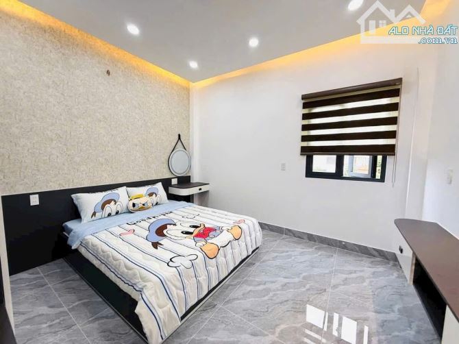 Bán 2 căn trệt lửng 3 lầu hẻm 8m đường Trần Thị Năm , DT 4x20m giá 8,2 tỷ TL - 6