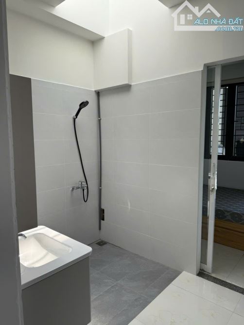 Bán nhanh nhà khu đô thị mỹ gia gói 2 đường rộng 16 m đường thông. - 6