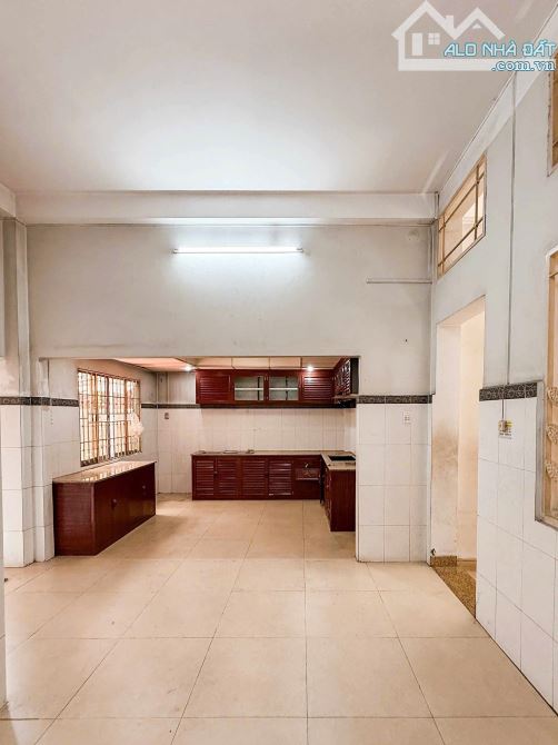 Nhà Nguyễn Kiệm _ P3, Phú Nhuận. DT 70m2. 4 tầng. 4m x 15m nở hậu. Giá 8.85 tỷ. - 6