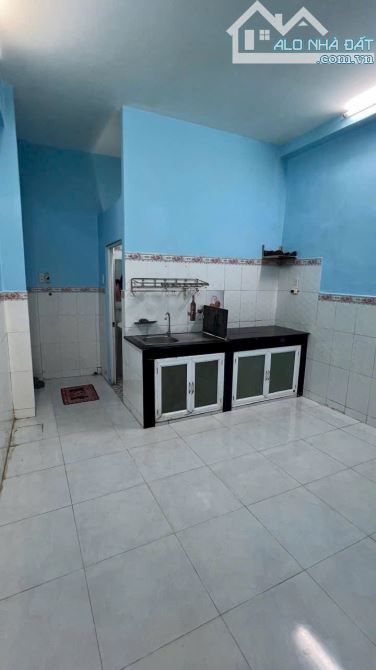 Khu cư xá Phú Lâm A; Phường 12, Quận 6 - Dt: 3,5x11m ; Vuông vức. - 6