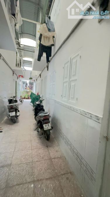 Bán dãy trọ 1T1L 10x30m, đường D10 KDC Thuận Giao p. Thuận Giao, thu 42tr/th - 6
