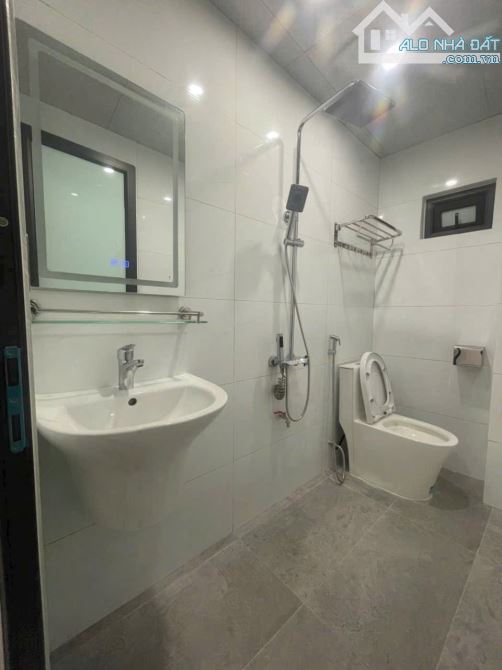 Bán nhà 4 tầng thiết kế trẻ chung hiện đại ngõ vũ hựu, thanh bình, hải dương - 6