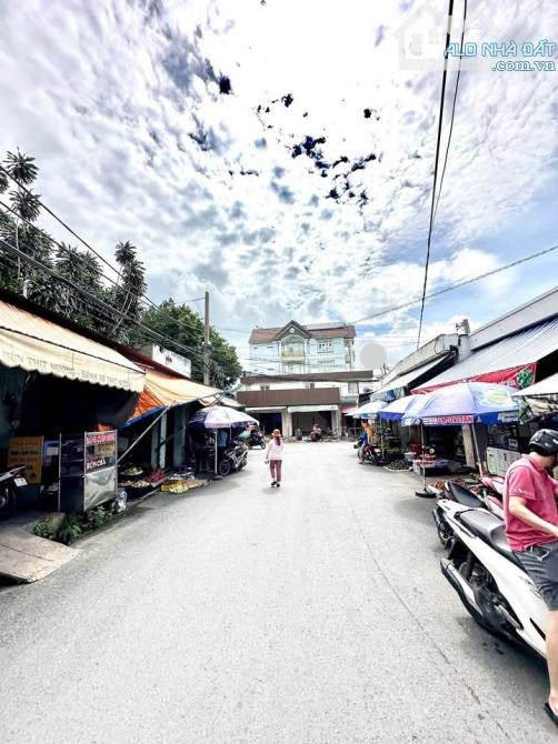Chốt giá cuối  945 triệu Bay ngay căn căn cấp 4 ở gần chợ Hóc Môn 100m2 - Sổ hồng riêng - 6