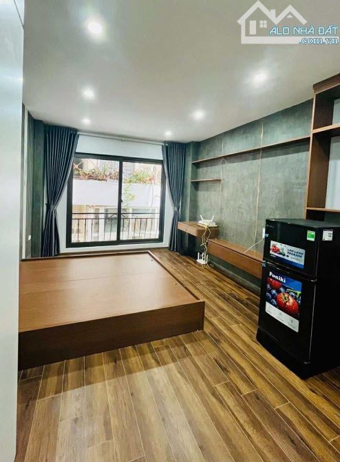 Bán nhà Trường Chinh - 6 tầng, 5 ngủ, nhà mới nội thất đẹp, cách phố 40m. Giá 8.x tỷ - 6