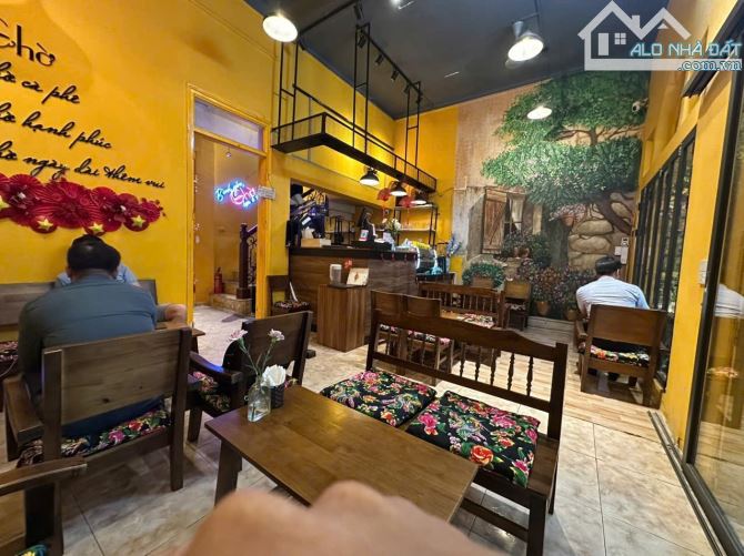 MẶT PHỐ - NGHĨA ĐÔ - CẦU GIẤY - 78M2 - 3 TẦNG KINH DOANH - MT 6.5M - VỈA HÈ - CHỈ 43 TỶ - 6