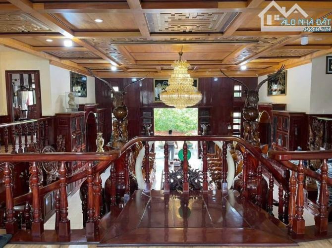 Bán Biệt Phủ 1000m2 Full Gỗ Quý Hơn 40 Tỷ, Ngang Khủng 30m An Dương Vương Quận 8 - 6
