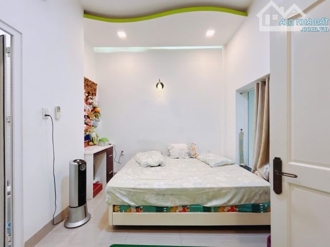 Bán nhà MT KINH DOANH , HUỲNH THỊ ĐỒNG ,NB , 3 TẦNG , đường 10m - 7