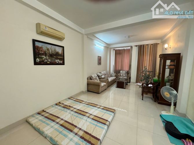 Bán nhà mặt tiền trệt, 3 lầu tại Bùi Tá Hán, An Phú - DT 80m2 - 22 tỷ - 7