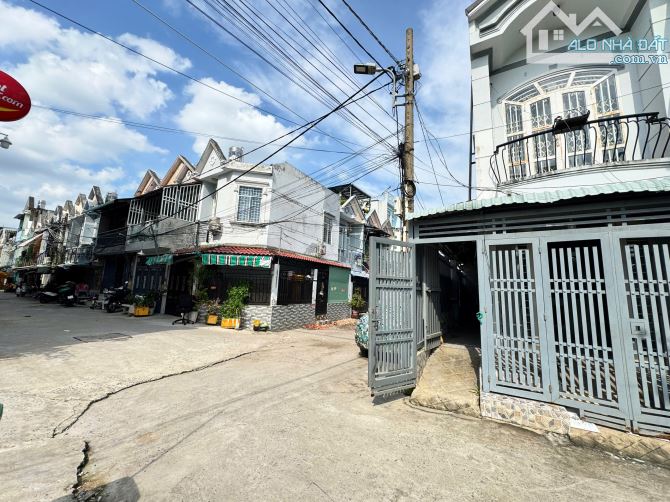 Bán Căn Góc 2 Mặt Tiền, Hẻm xe hơi, Lê Văn Lương ngay Cầu Long Kiển - 7