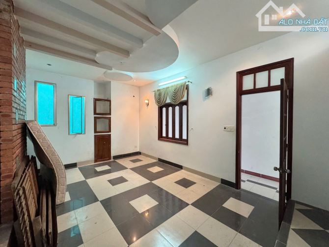 Bán Nhà 3 Tầng Mặt Tiền Đường 10m5 Nguyễn Tri Phương Kinh Doanh Sầm Uất - 7